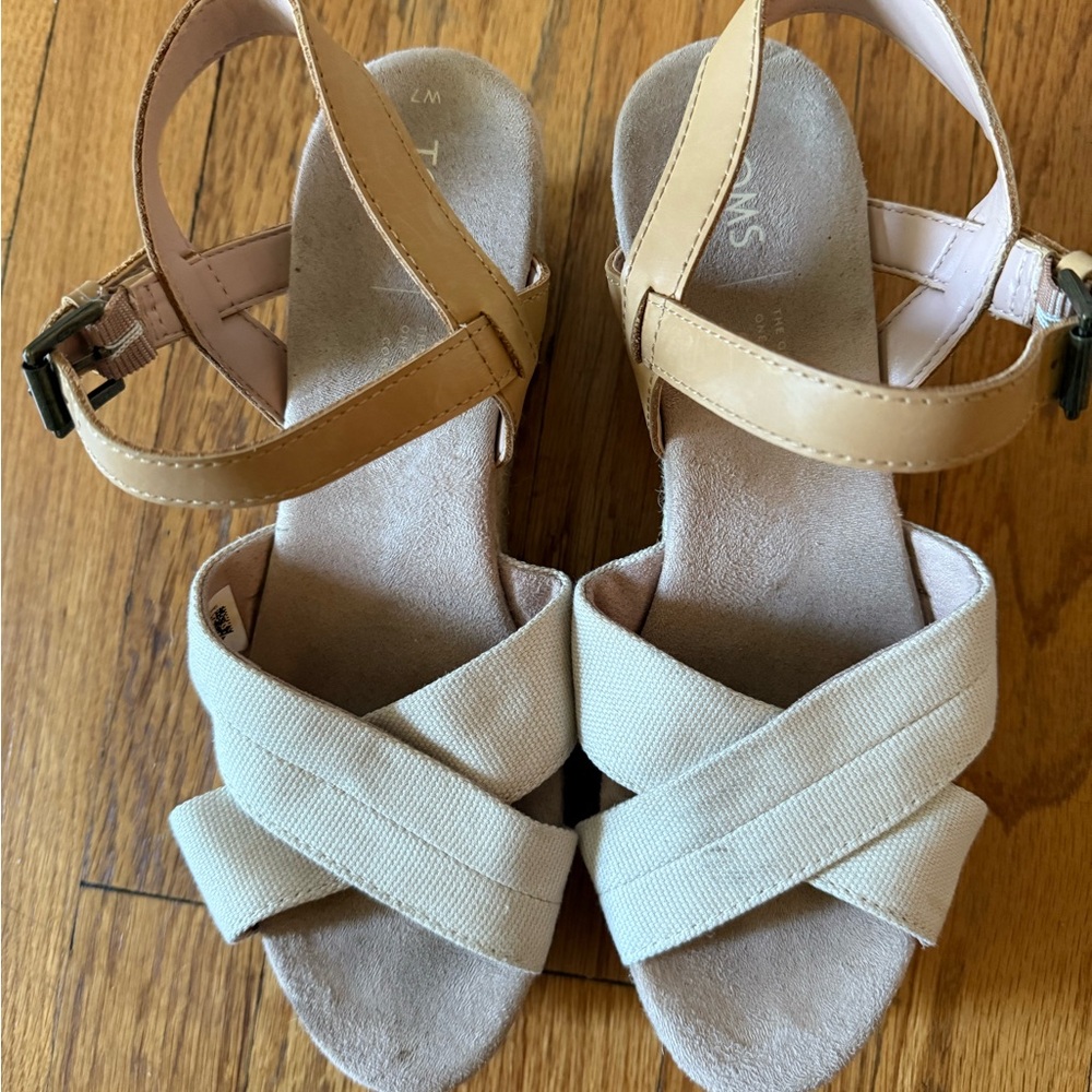 Toms Espadrille Wedges
